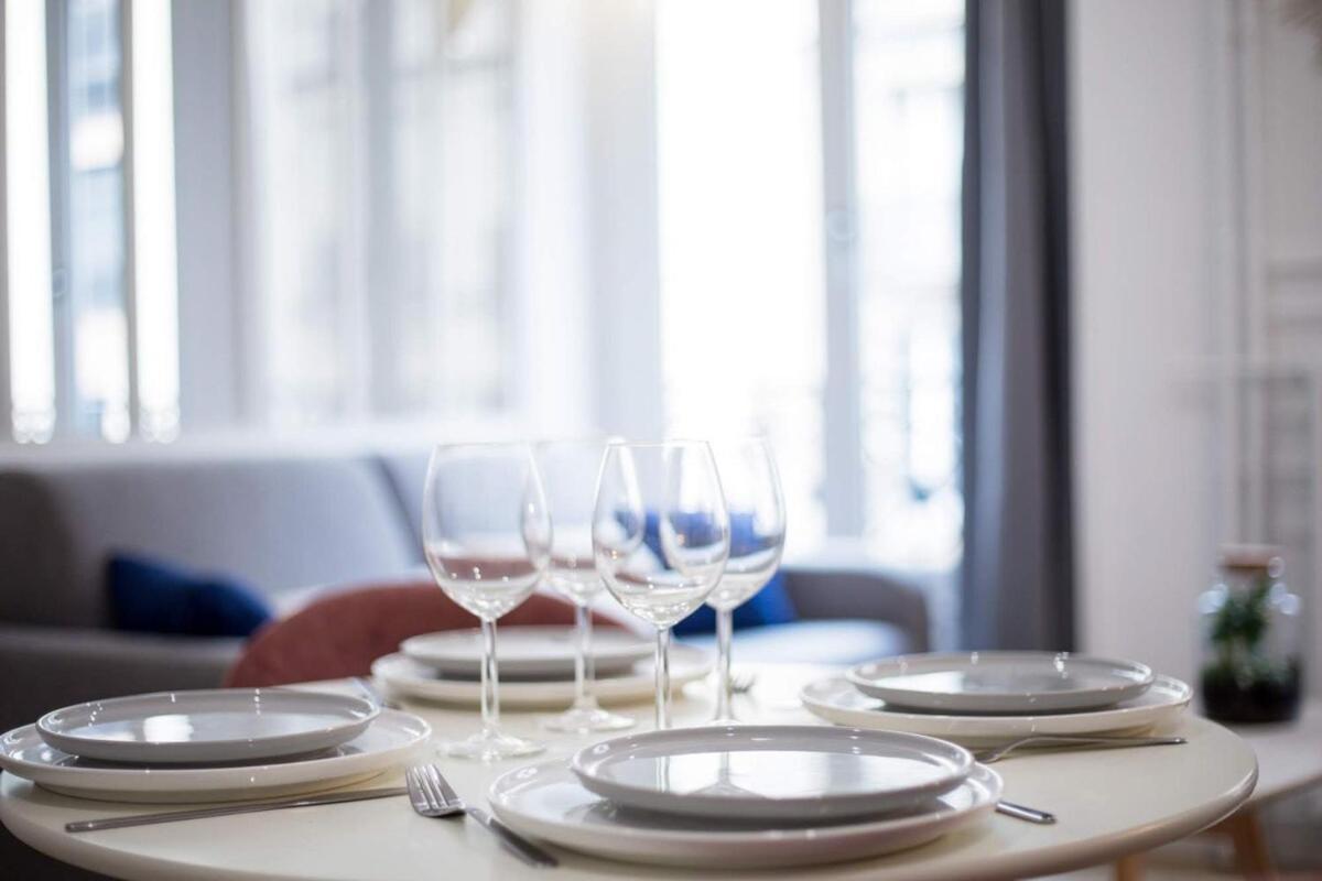 Appartement Cosy Proche Arc De Triomphe - 4P ปารีส ภายนอก รูปภาพ